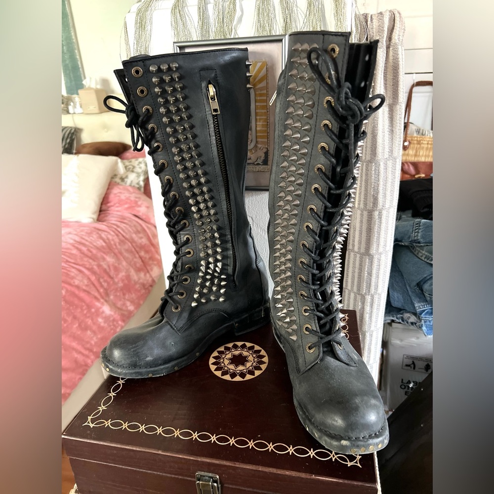 RARE Jeffery Campbell Seattle Love Spike Stud Tall Black Boots Size 10